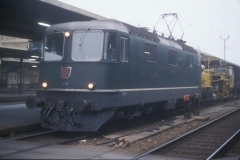 CS21D 25 CFF Re 44 II 11131 verte Neuchâtel 18-11-1989 DMS CS21D 25